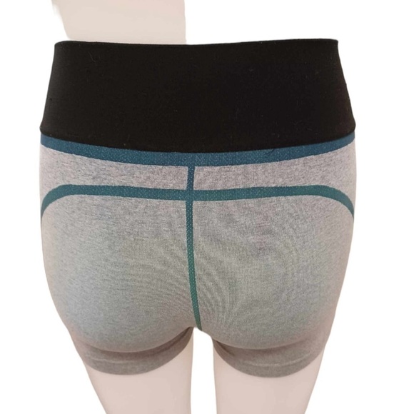 Free People Movement Shorts Green Grey Size XS/S - Picture 5 of 8